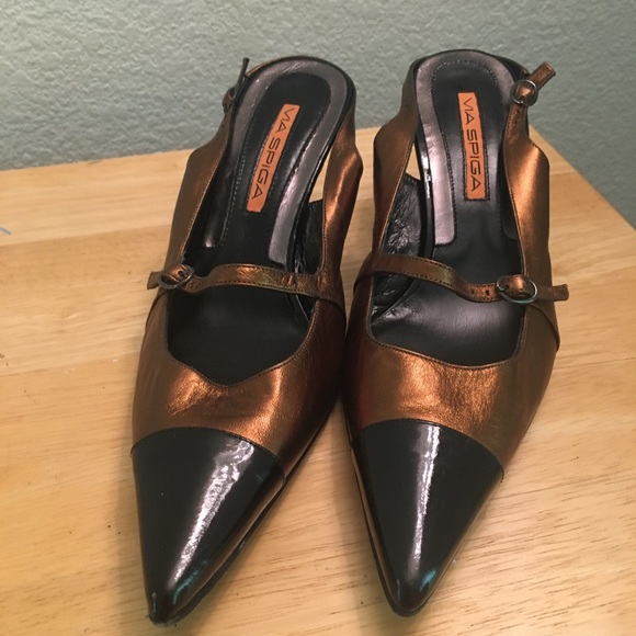 bronze pointed heels